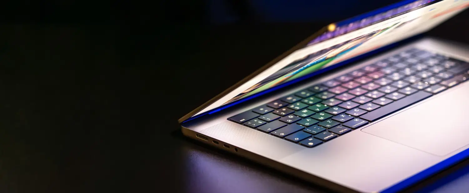 Laptops & PCs